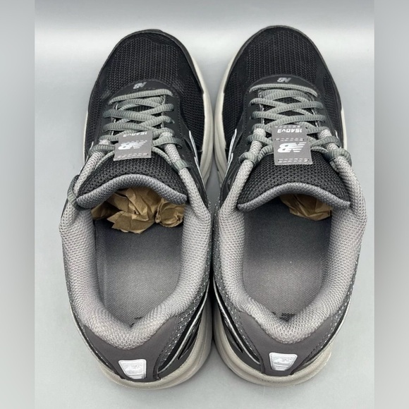 New Balance 1540 V3 Black Athletic Running Shoes Sneakers. NWOT - Picture 6 of 7